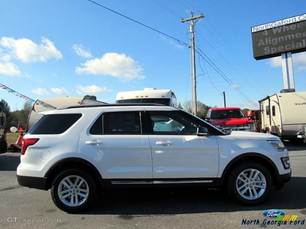 2017 Explorer XLT - White Platinum / Ebony Black photo #6