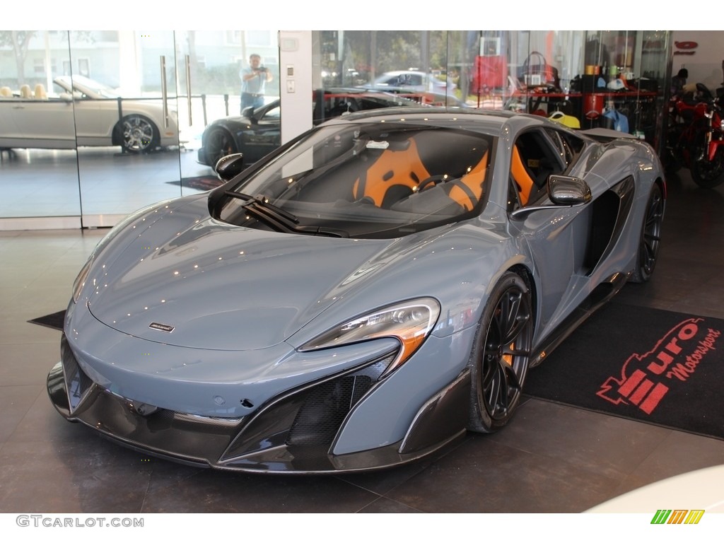 2016 675LT Coupe - Chicane / Carbon Black/McLaren Orange photo #2