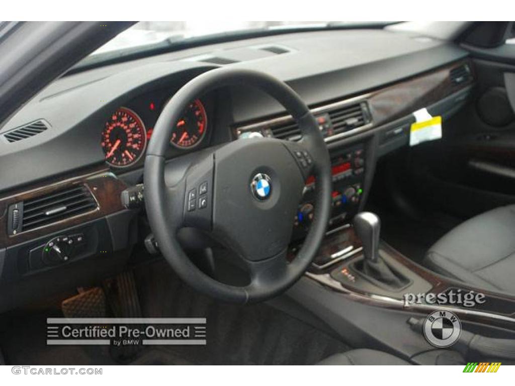2006 3 Series 330xi Sedan - Titanium Silver Metallic / Black photo #15