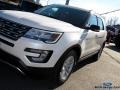 2017 White Platinum Ford Explorer XLT  photo #33