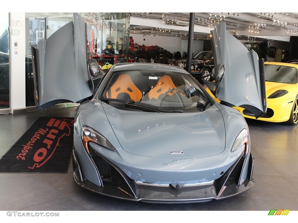 2016 675LT Coupe - Chicane / Carbon Black/McLaren Orange photo #13