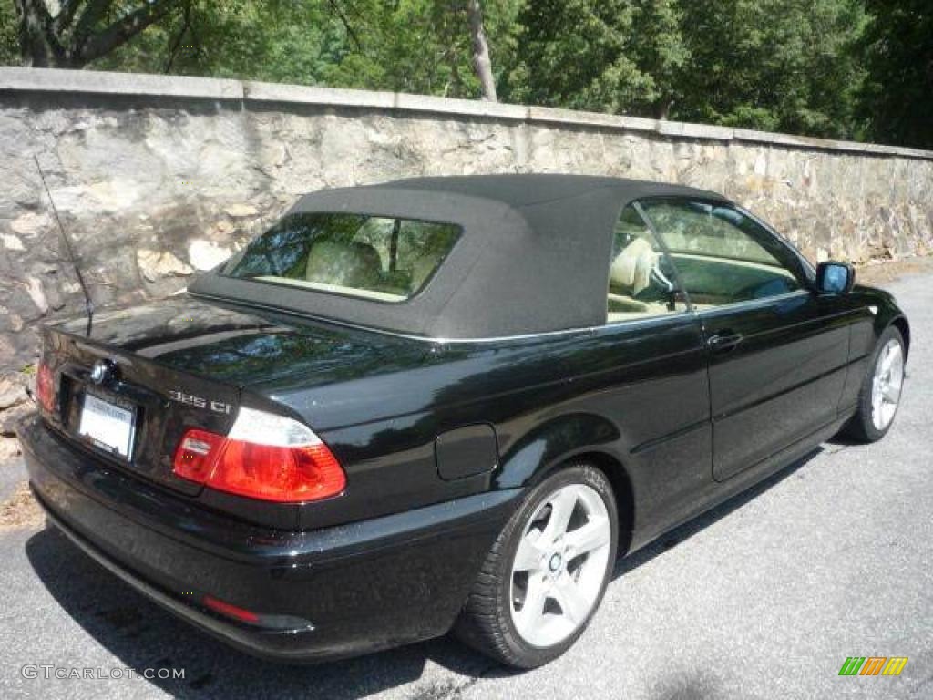 2006 3 Series 325i Convertible - Jet Black / Sand photo #17