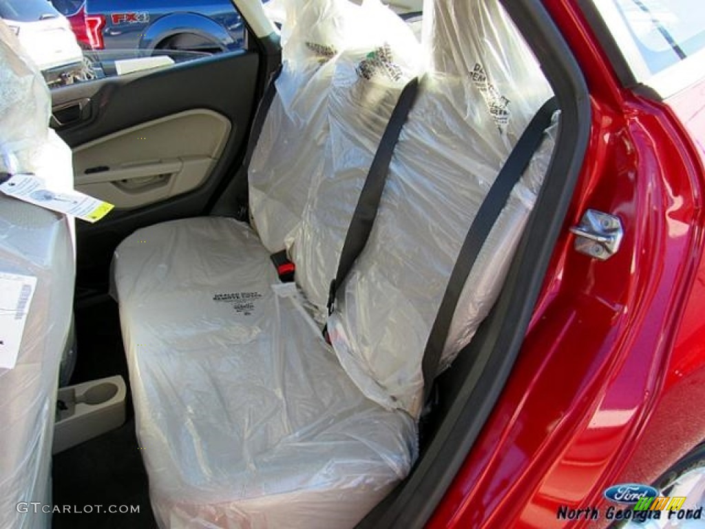 2017 Fiesta SE Sedan - Ruby Red / Medium Light Stone photo #13