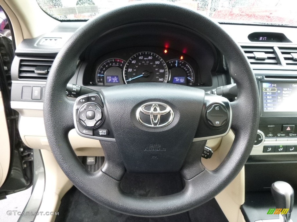 2013 Camry LE - Cypress Green Metallic / Ivory photo #19