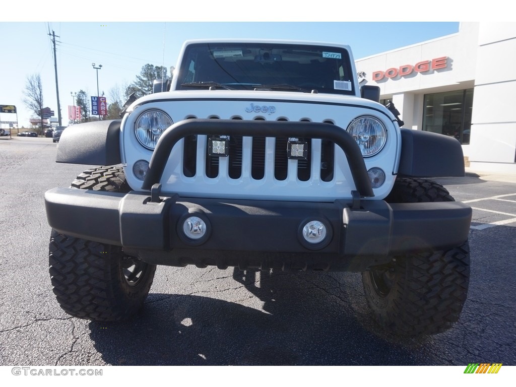 2017 Wrangler Unlimited Sport 4x4 - Bright White / Black photo #2