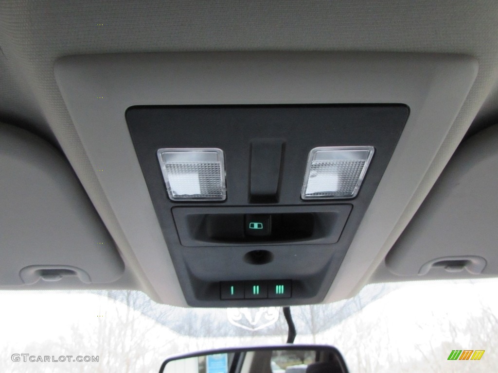 2012 Ram 1500 Sport Quad Cab 4x4 - Flame Red / Dark Slate Gray photo #37