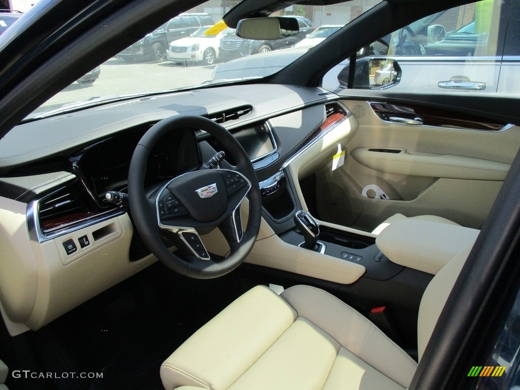 2017 XT5 Luxury AWD - Dark Adriatic Blue Metallic / Sahara Beige photo #6