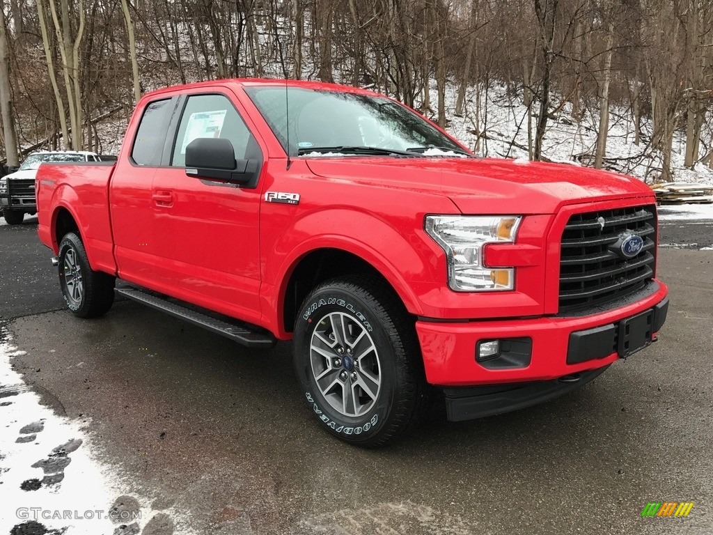 2017 F150 XLT SuperCab 4x4 - Race Red / Black photo #3