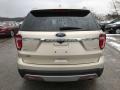 2017 White Platinum Ford Explorer XLT 4WD  photo #7