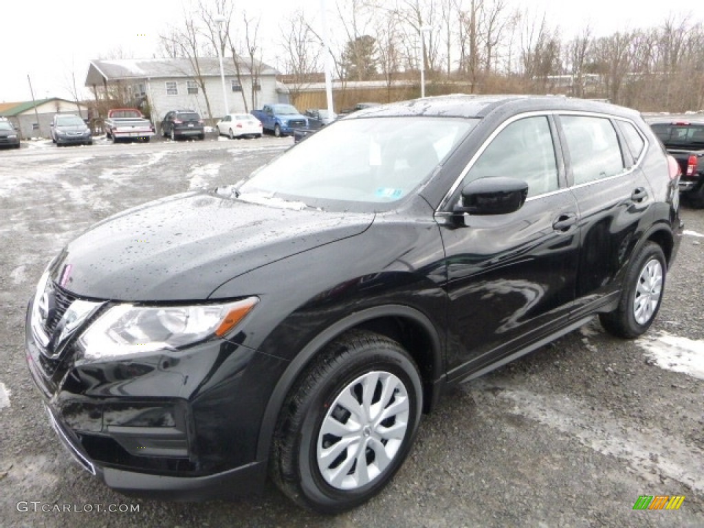 2017 Rogue S AWD - Magnetic Black / Charcoal photo #10