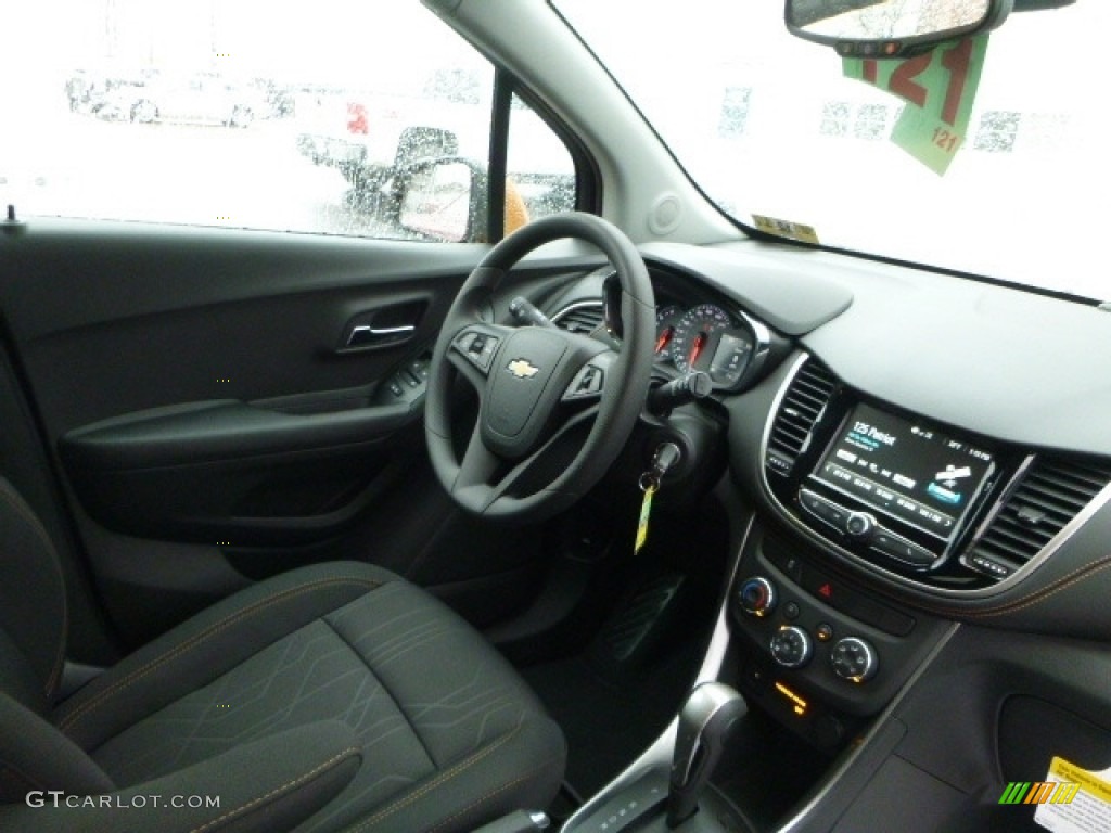 2017 Trax LT AWD - Orange Burst Metallic / Jet Black photo #5