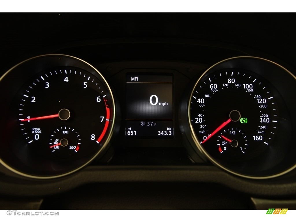 2017 Volkswagen Passat SE Sedan Gauges Photo #118438261