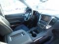Black - Suburban LT 4WD Photo No. 81