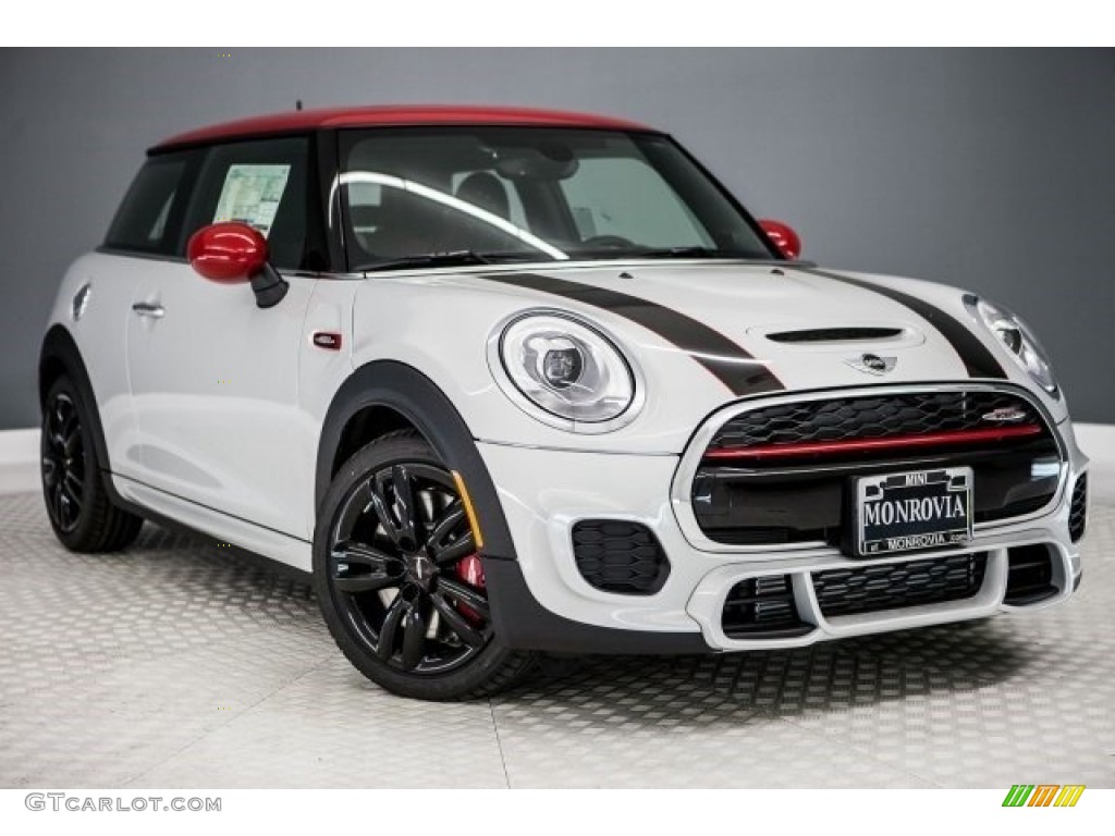 2017 Hardtop John Cooperworks 2 Door - White Silver Metallic / JCW Carbon Black w/Dinamica photo #12