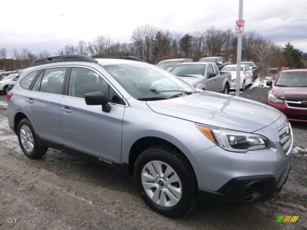 2017 Outback 2.5i - Ice Silver Metallic / Slate Black photo #1