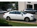 Blizzard White Pearl - Avalon Limited Photo No. 4
