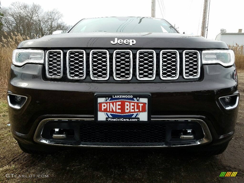 2017 Grand Cherokee Overland 4x4 - Luxury Brown Pearl / Black photo #2
