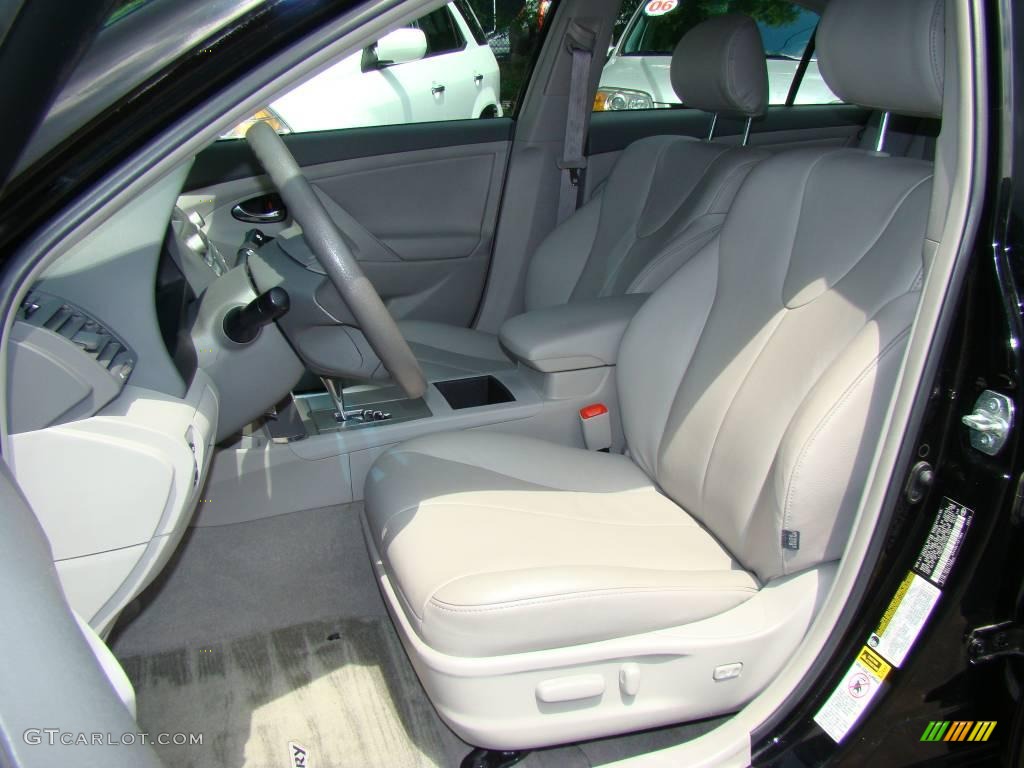 2007 Camry LE V6 - Black / Ash photo #8