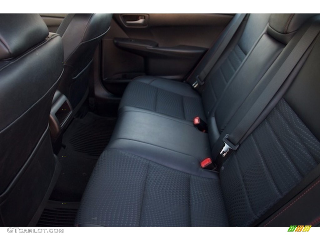 2015 Camry SE - Ruby Flare Pearl / Black photo #4