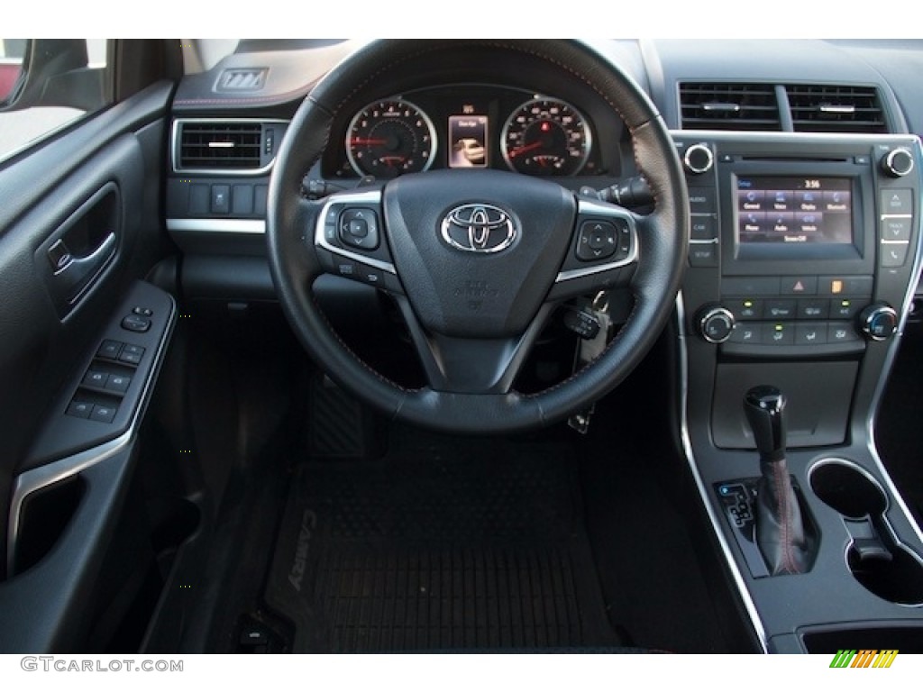 2015 Camry SE - Ruby Flare Pearl / Black photo #5