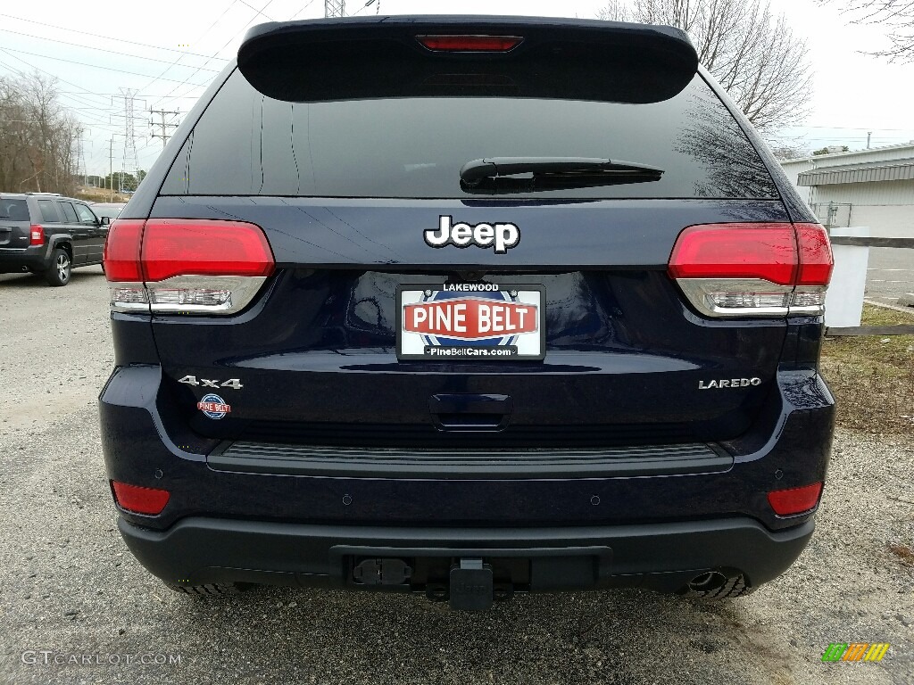 2017 Grand Cherokee Laredo 4x4 - True Blue Pearl / Black photo #5