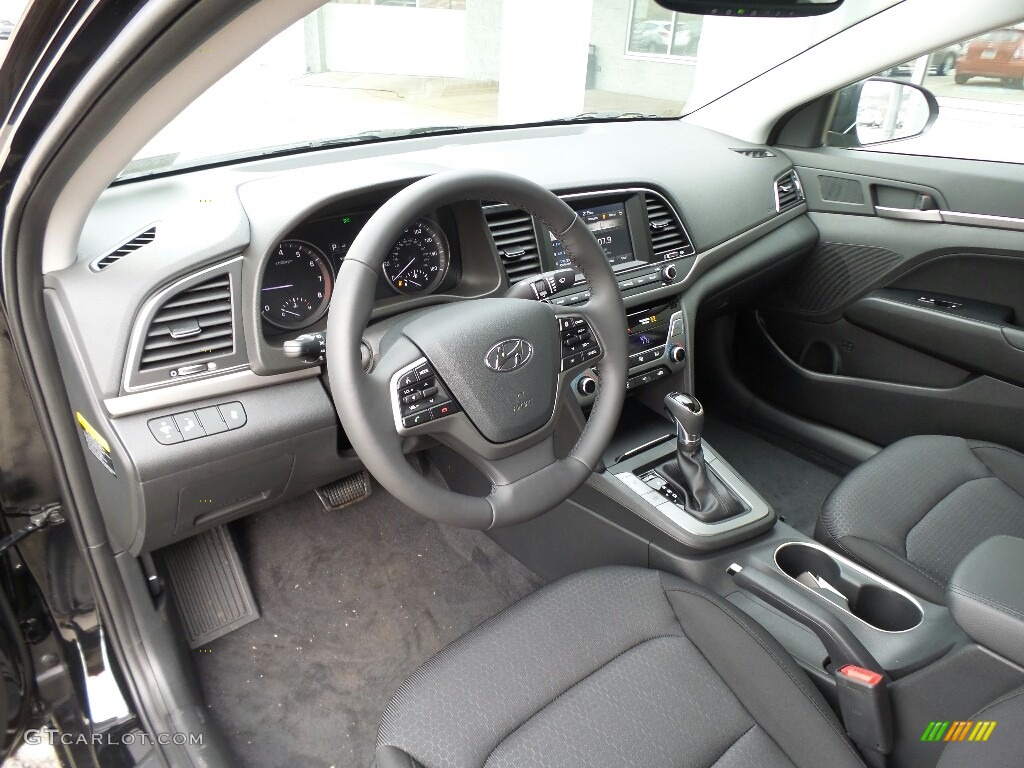2017 Elantra Value Edition - Black / Black photo #9