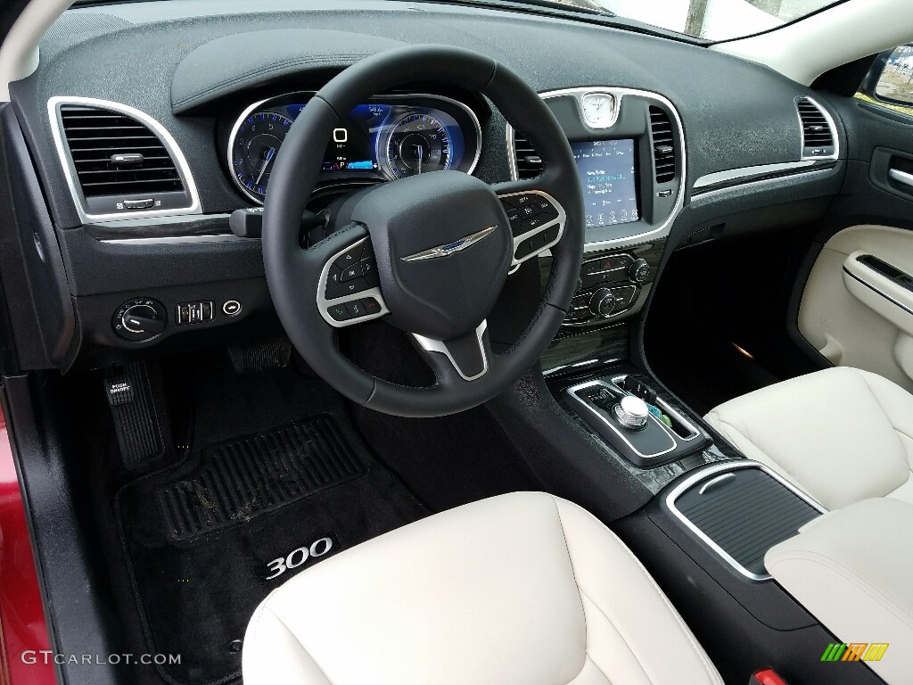 2017 Chrysler 300 Limited Interior Color Photos