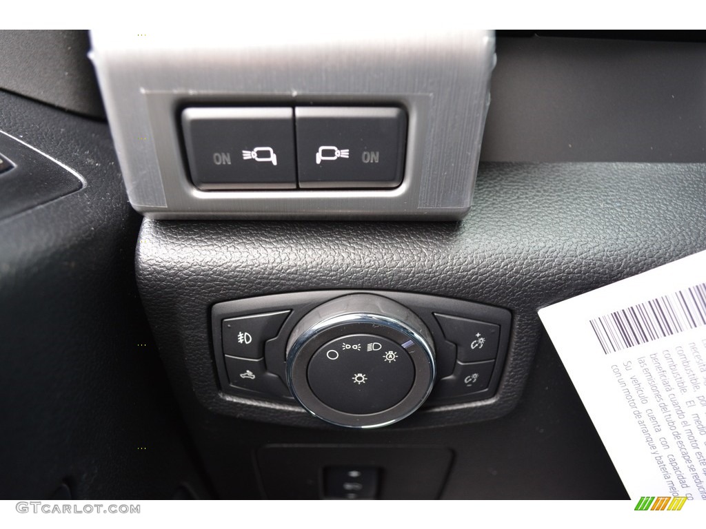 2017 F150 Platinum SuperCrew 4x4 - Magnetic / Black photo #28