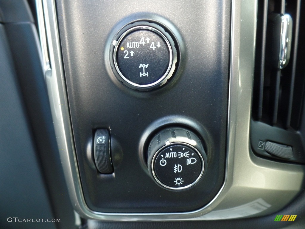 2017 Chevrolet Silverado 1500 LT Double Cab 4x4 Controls Photo #118458241