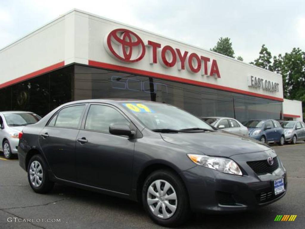 Magnetic Gray Metallic Toyota Corolla