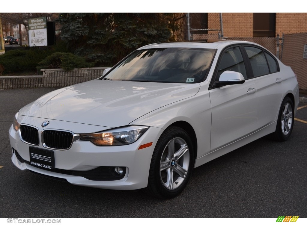 2014 3 Series 320i xDrive Sedan - Mineral White Metallic / Black photo #6