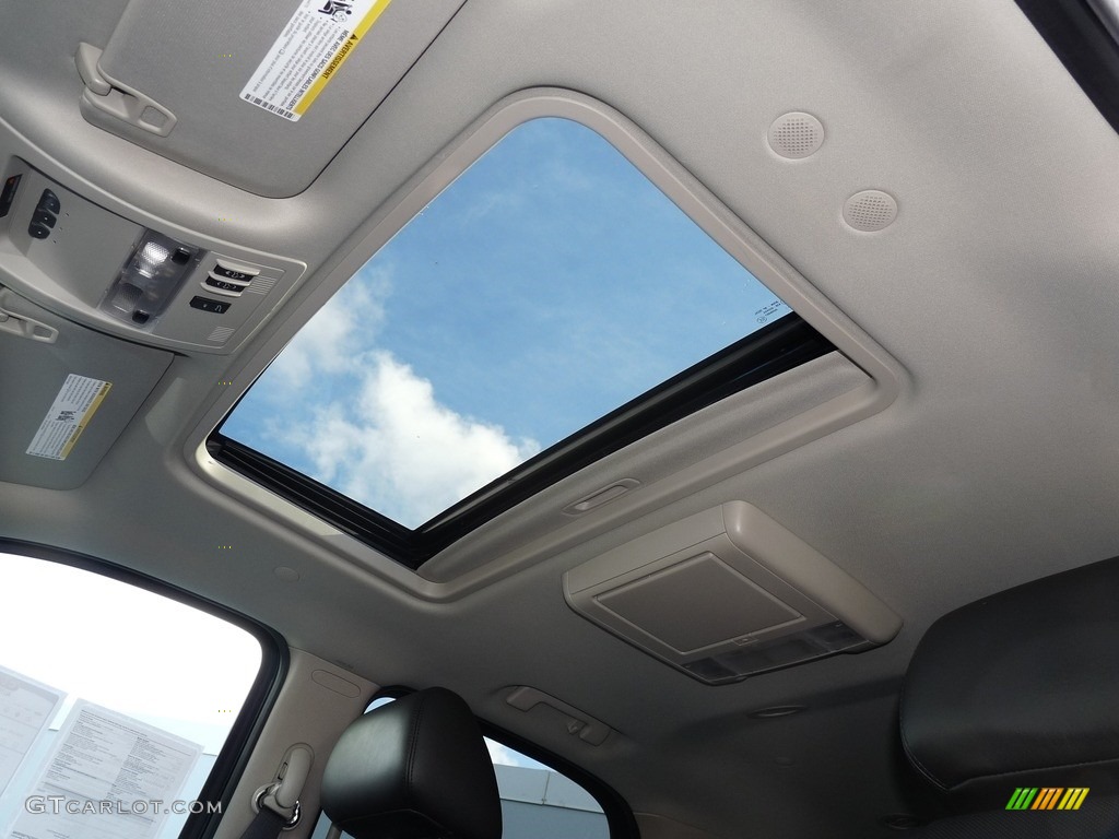 2010 Yukon Denali AWD - Storm Gray Metallic / Ebony photo #7