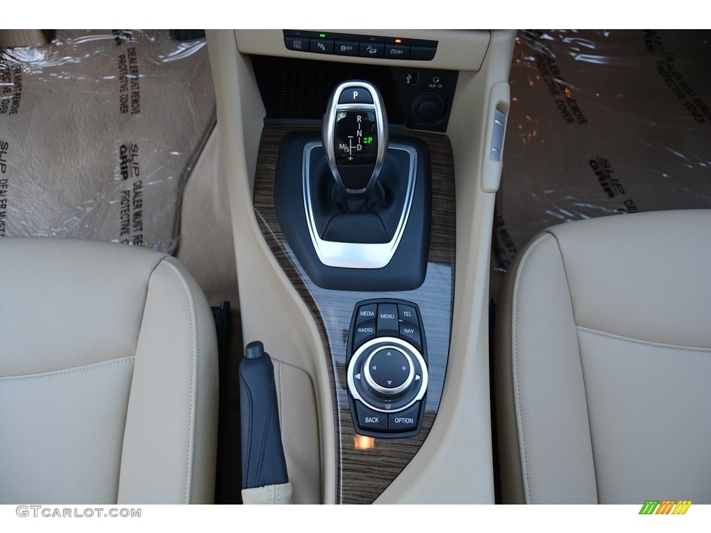 2014 X1 xDrive28i - Sparkling Bronze Metallic / Sand Beige photo #17