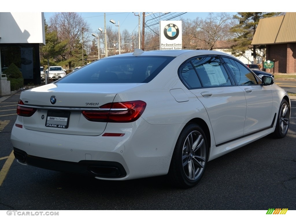 2017 7 Series 740i xDrive Sedan - Alpine White / Black photo #3