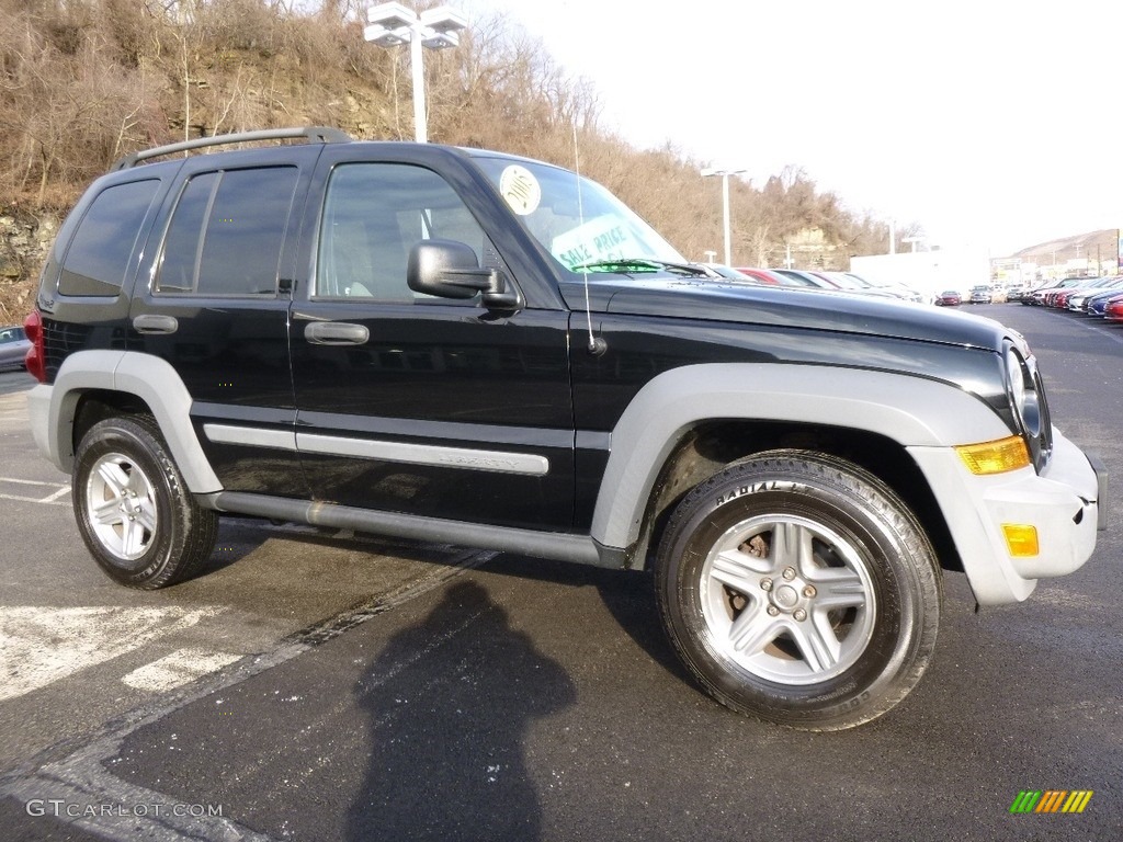 2005 Liberty Sport 4x4 - Black Clearcoat / Medium Slate Gray photo #9