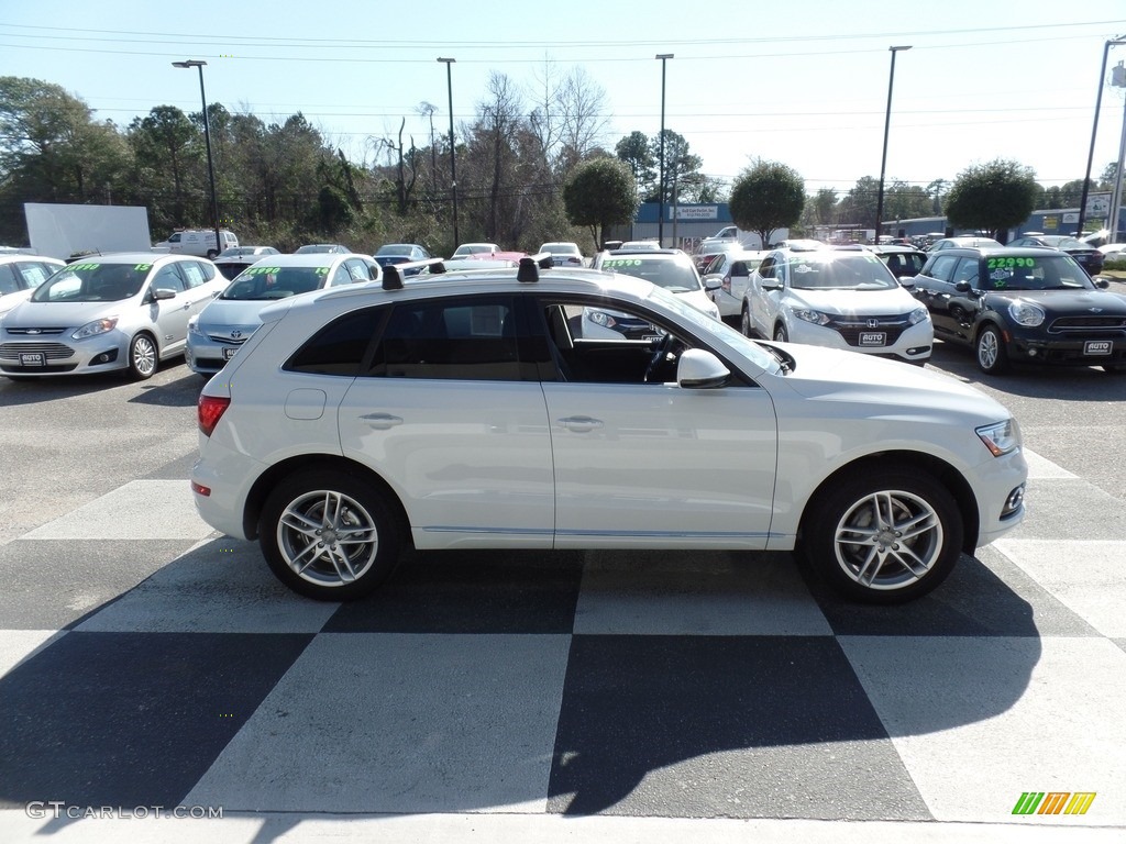 2016 Q5 2.0 TFSI Premium quattro - Ibis White / Black photo #3