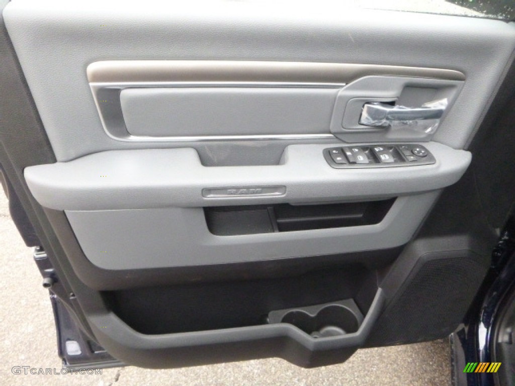 2017 1500 Big Horn Crew Cab 4x4 - True Blue Pearl / Black/Diesel Gray photo #15