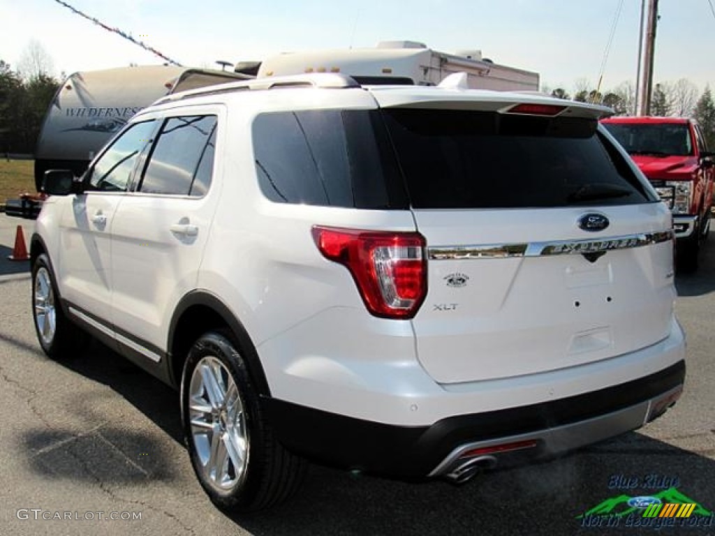 2017 Explorer XLT 4WD - White Platinum / Medium Light Camel photo #3