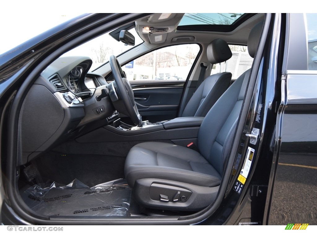 Black Interior 2016 BMW 5 Series 528i xDrive Sedan Photo #118474503