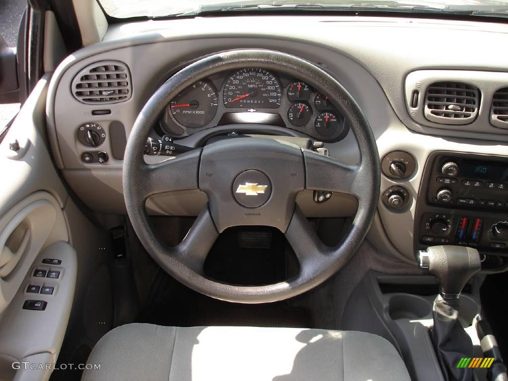 2008 TrailBlazer LS 4x4 - Graystone Metallic / Light Gray photo #11