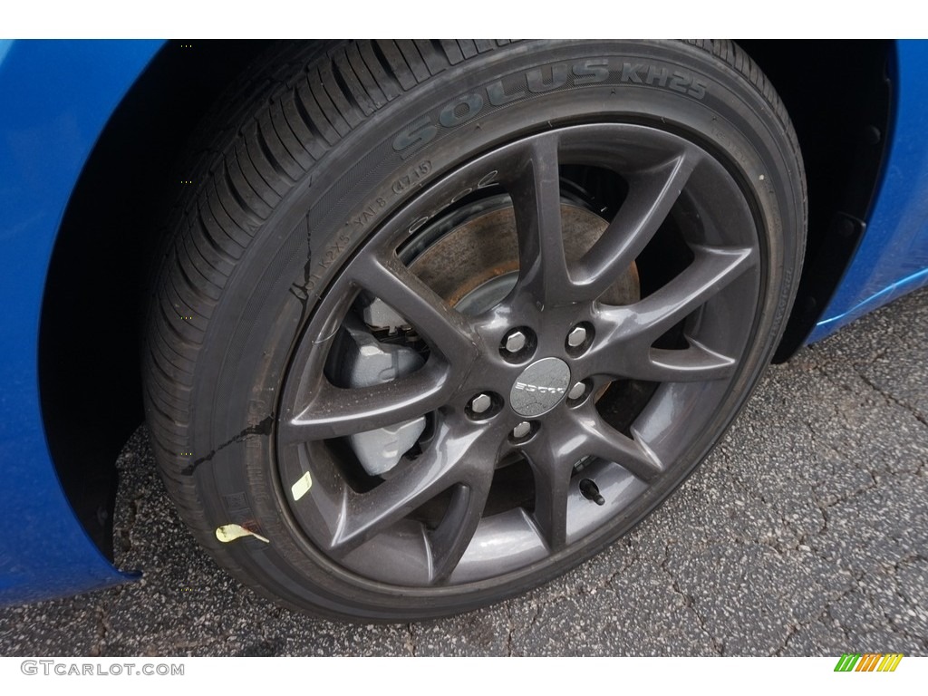 2016 Dart SE - Laser Blue Pearl / Black photo #3