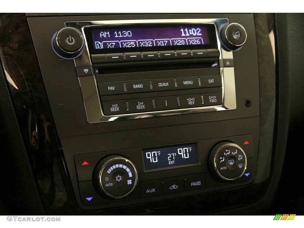 2011 DTS Luxury - Black Raven / Ebony photo #12