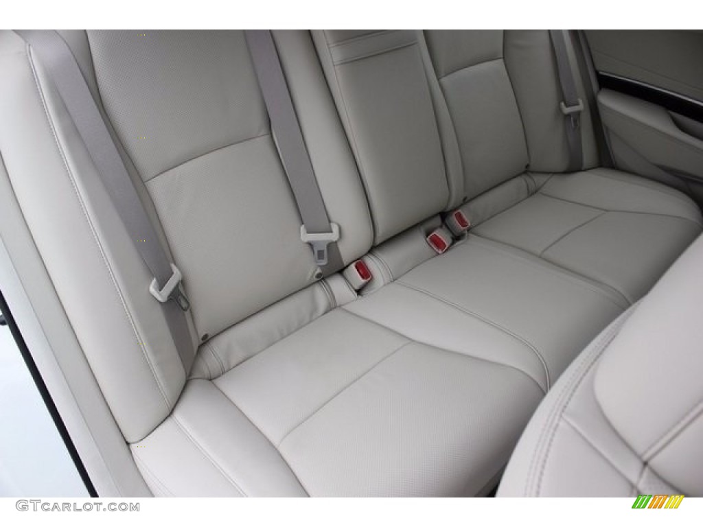 2017 RLX Technology - Bellanova White Pearl / Seacoast photo #20