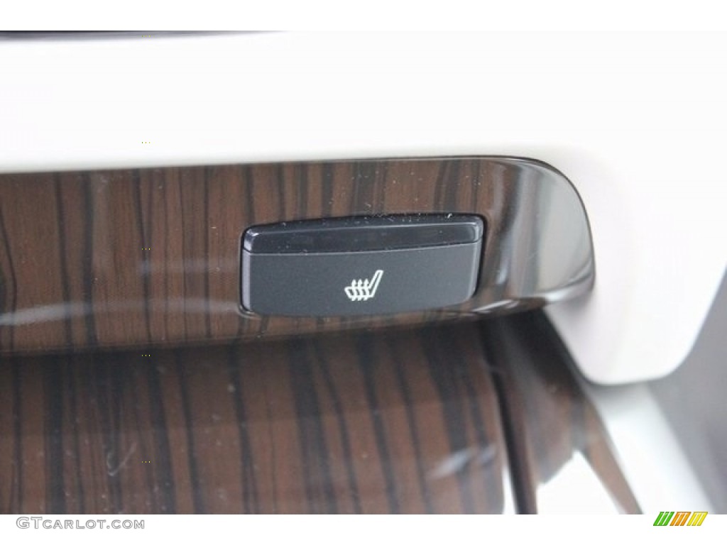 2017 Acura RLX Technology Controls Photo #118479945