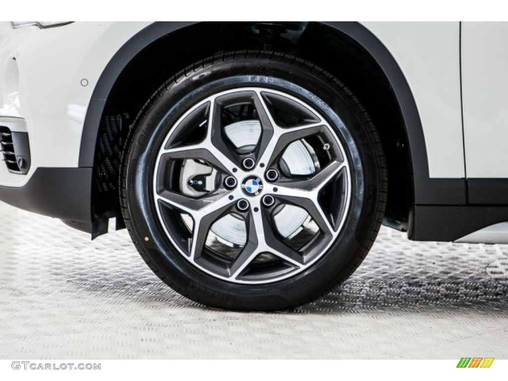 2017 BMW X1 xDrive28i Wheel Photo #118487160