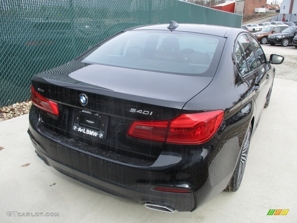2017 5 Series 540i xDrive Sedan - Black Sapphire Metallic / Black photo #4