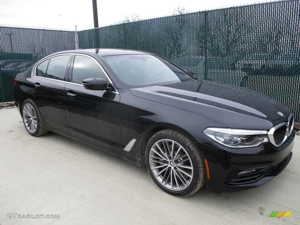 2017 5 Series 530i xDrive Sedan - Black Sapphire Metallic / Black photo #1