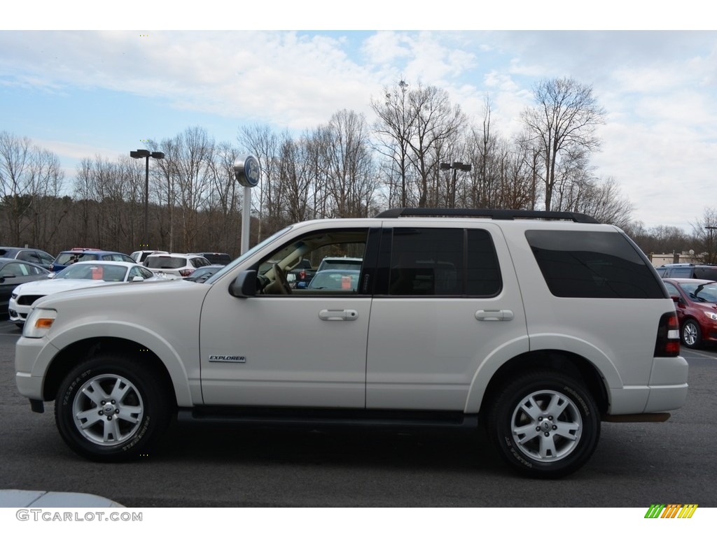 2008 Explorer XLT - Oxford White / Black/Stone photo #5