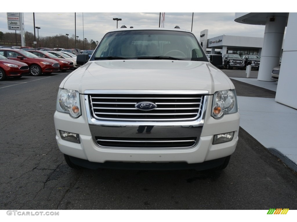 2008 Explorer XLT - Oxford White / Black/Stone photo #7