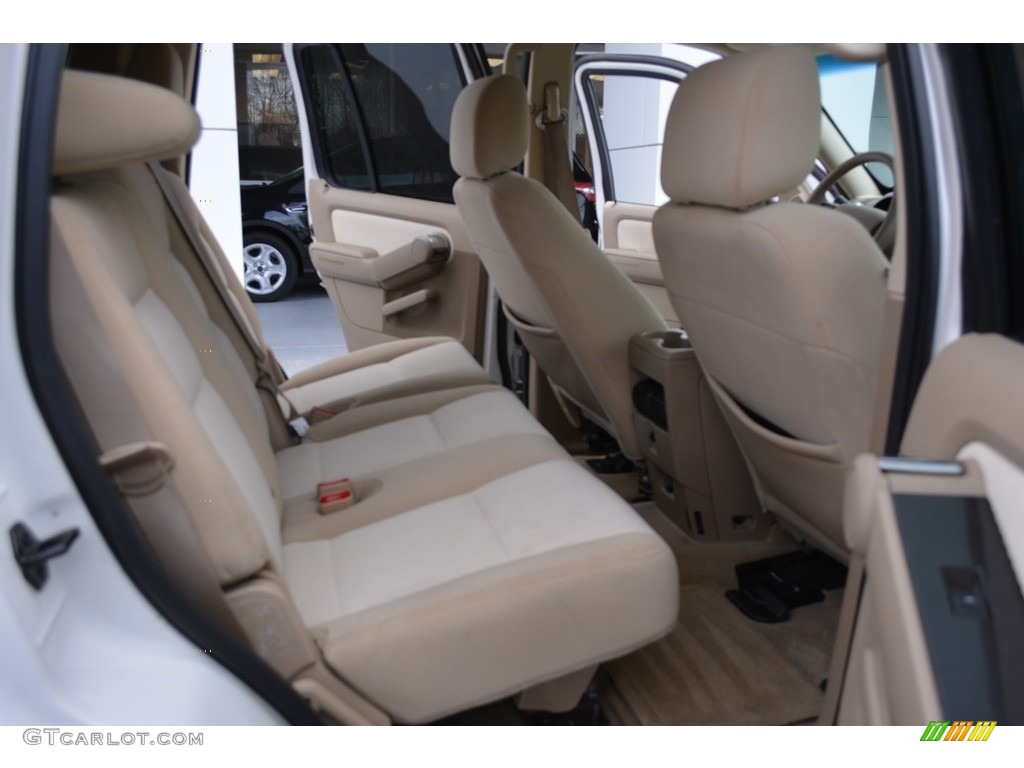 2008 Explorer XLT - Oxford White / Black/Stone photo #15